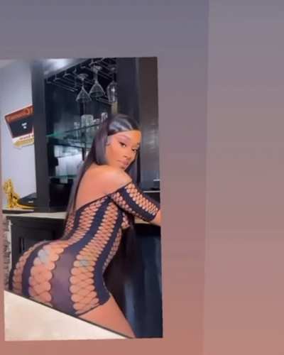 luv the way tht mfker move😩.