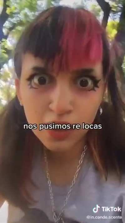 NOS PUSIMOS RRE LOCAS