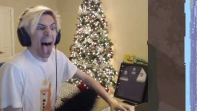 Xqc dies outside