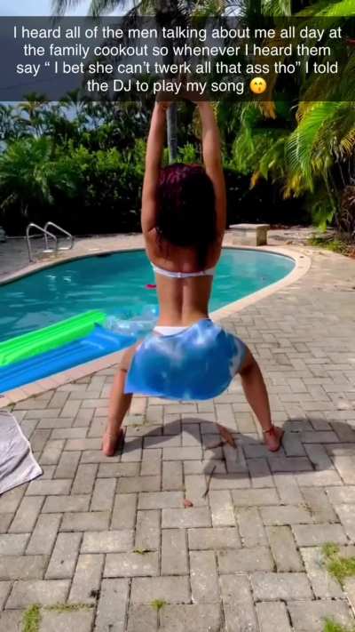 Don’t ever say I can’t twerk 😍