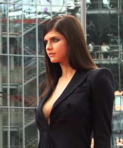 She&rsquo;s a show stopper