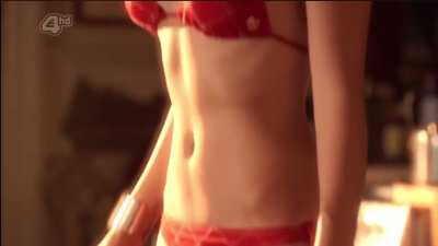 Laura Vandervoort in Smallville