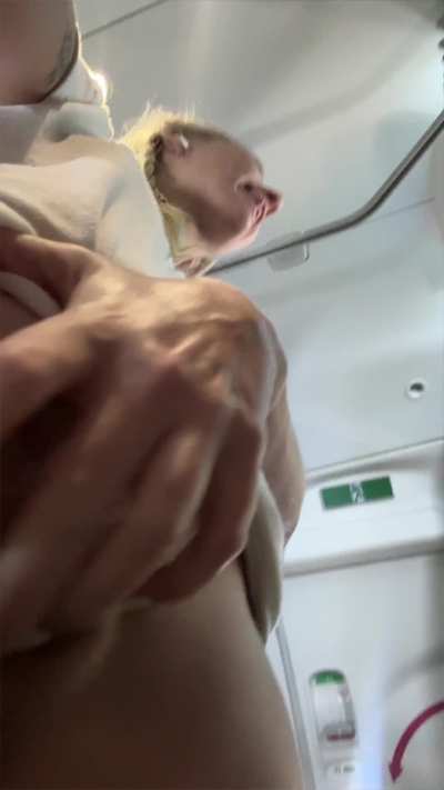 Flashing sometimes isn’t enough, I had to touch myself ✈️