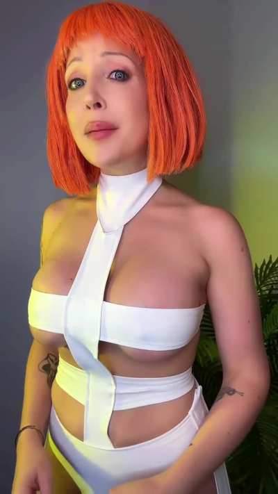Leeloo Dallas 🧡