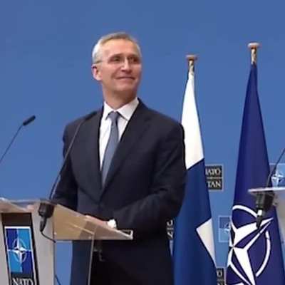 Vi beh&ouml;ver inte NATO. Vi har Ann Linde. 🤚🎤