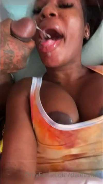 😱