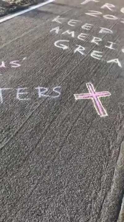 Imagine getting this triggered by a BLM chalk drawing