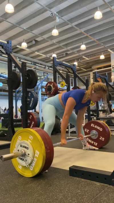 Ellen B. Åkesson