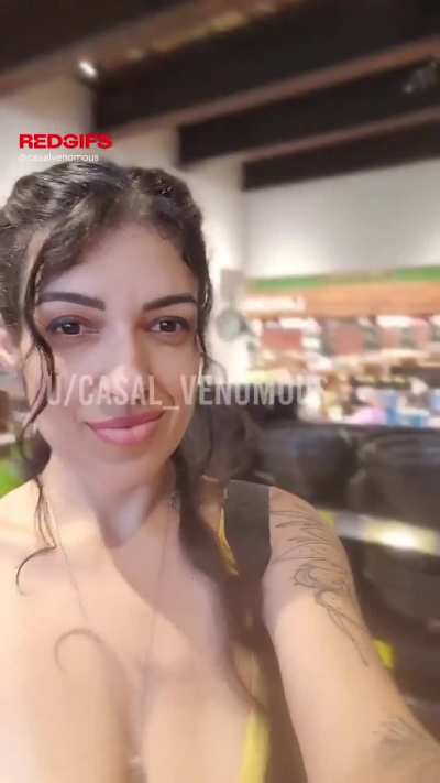 Flashing tits at the supermarket [GIF]