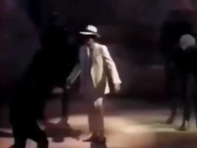 Does anyone remember where this video is from? I rewatched Moonwalker 10 times and I dont remember a basketball scene