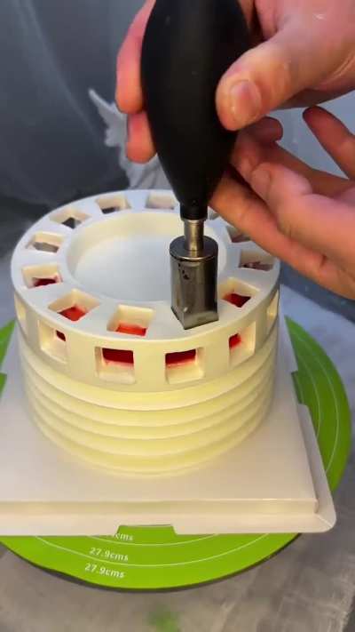 Cake frosting