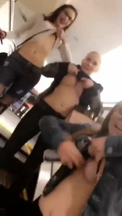 Tit Flashing In The Centre