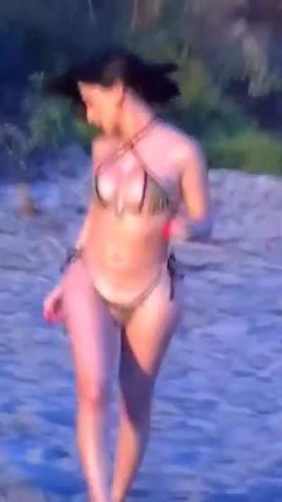 🤎