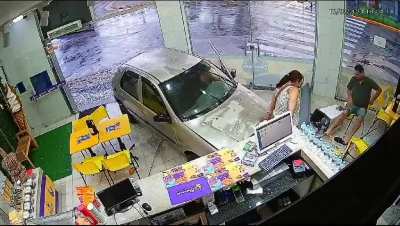 Man runs car into an ice cream parlor