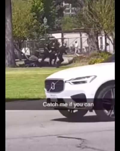 Clearly one cop is not even close to enough to apprehend this guy
