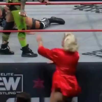 Toni Booty