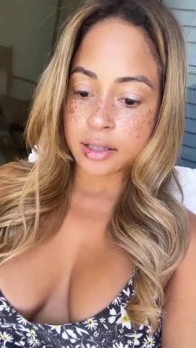 Kayla Braxton