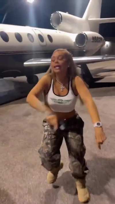 I would&rsquo;ve got that ass a jet too
