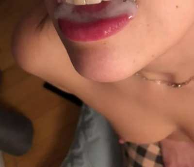 It's so delicious to swallow 💦 💦 ❤️