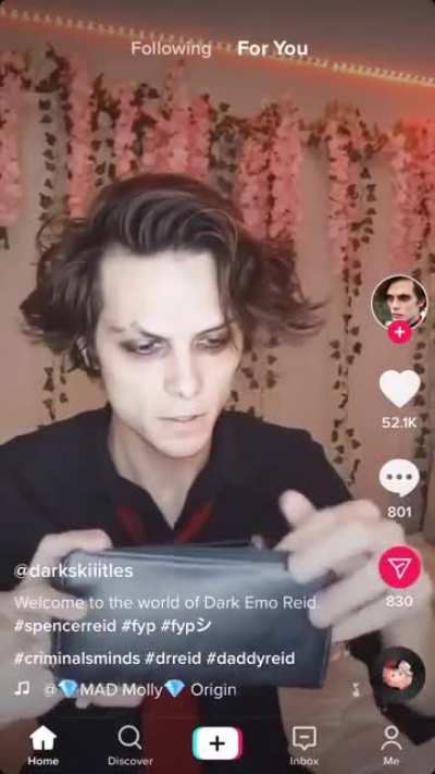 Dude literally calls himself &ldquo;dark emo Reid&rdquo; like bruh get your own personality