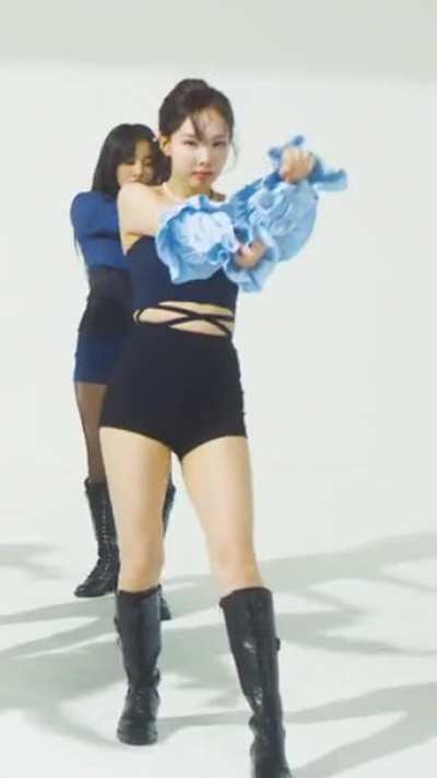 TWICE - Nayeon