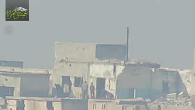 Jaysh al-Izza BGM-71 TOW team engages a gathering of SAA troops - 1/12/2017