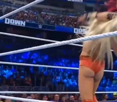 Charlotte Flair 