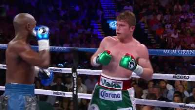 On this day in 2013, Floyd Mayweather Jr delivered a masterclass to beat Canelo &Aacute;lvarez, easily outboxing the much bigger man over 12 rounds. "Money" then gave a classy post-fight interview full of praise and respect for the defeated Canelo.