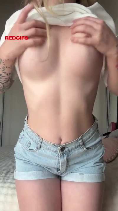 My body needs to be served right now&hellip; whose gonna help