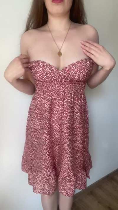 I wonder how many of you guys want to fuck me ?💦 [reveal]