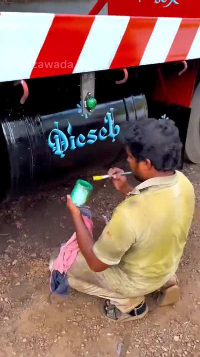 The precision in Indian truck art is truly on another level. Respect to the real artists! 🎨