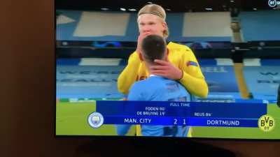Haaland &ldquo;can&rsquo;t wait to play with you next year Phil&rdquo;