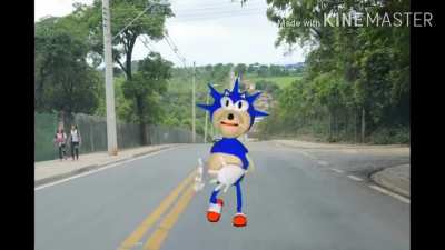 Sonico dan&ccedil;ando kk