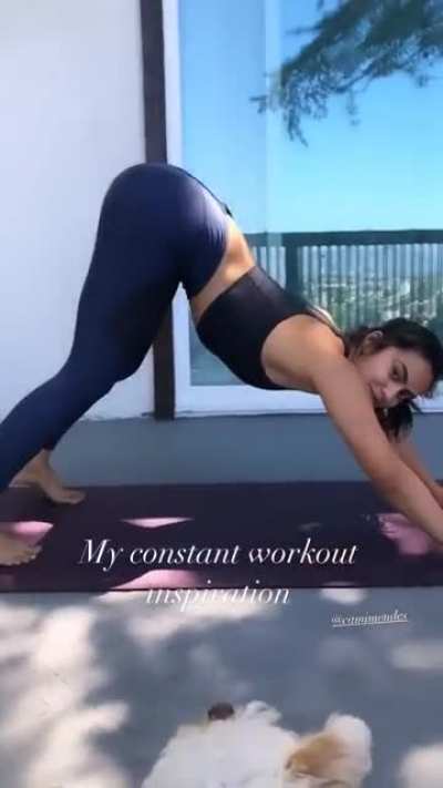 Camila Mendes