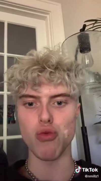 Sett(mr.daddy issues)during pride month seeing twinkzreal&rsquo;s happy relationship with a man