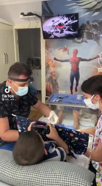 Annem &ccedil;ekmiş