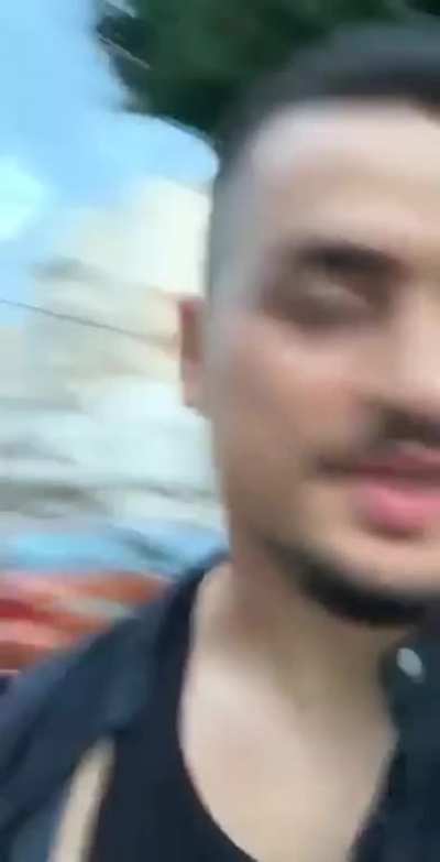 Eu document&acirc;nd fragmente din viața prietenelor mele wagthromane sportive