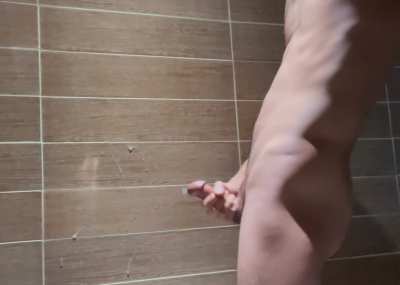 Explosive orgasm! I covered the tile walls 😬
