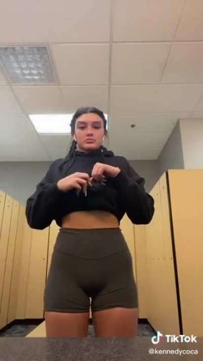 She a lil gym thot too