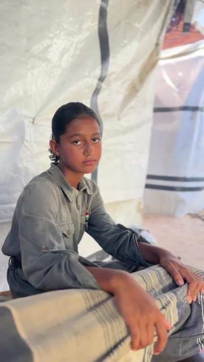You who read my words&hellip; will you leave an innocent child to face this hell alone?✋📷