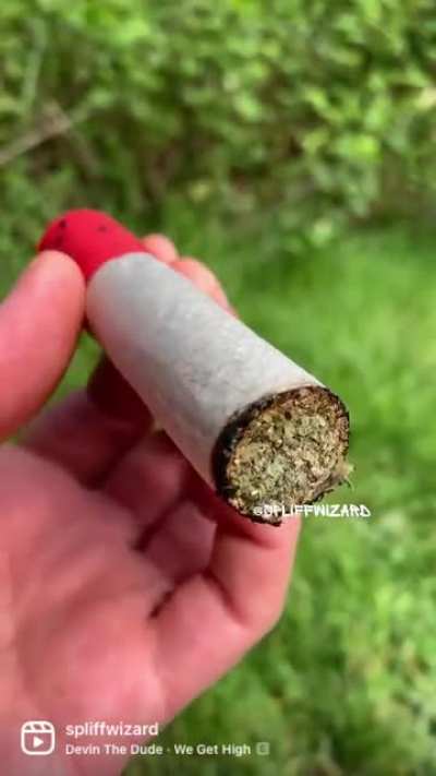 Sparking that 7 gram Tiger Cake I rolled from the other day🧙&zwj;♂️🔥 📷 IG @spliffwizard