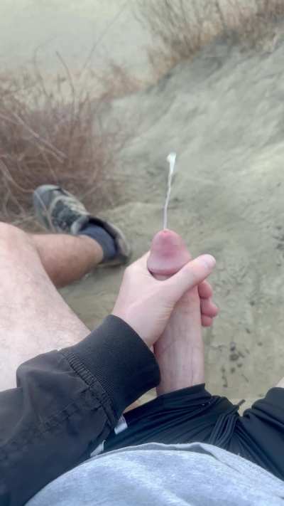 I can&rsquo;t stop cumming