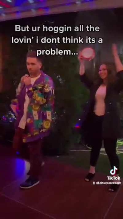 Best Man Raps at His Brothers Wedding