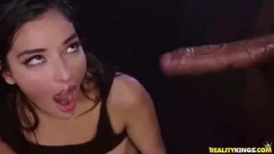 [/r/E<wbr>milyW<wbr>illis<wbr>] My Queen