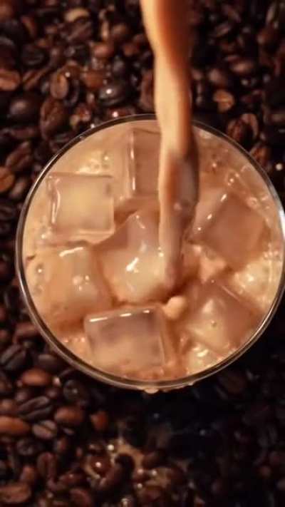 This guy just made a Starbucks commercial in his own dorm..