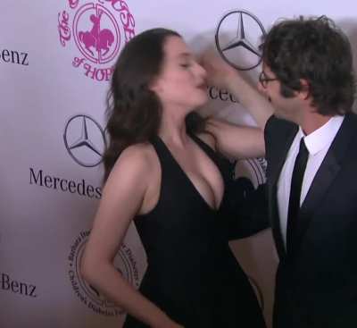 Kat Dennings