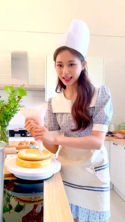 211110 - Tzuyu
