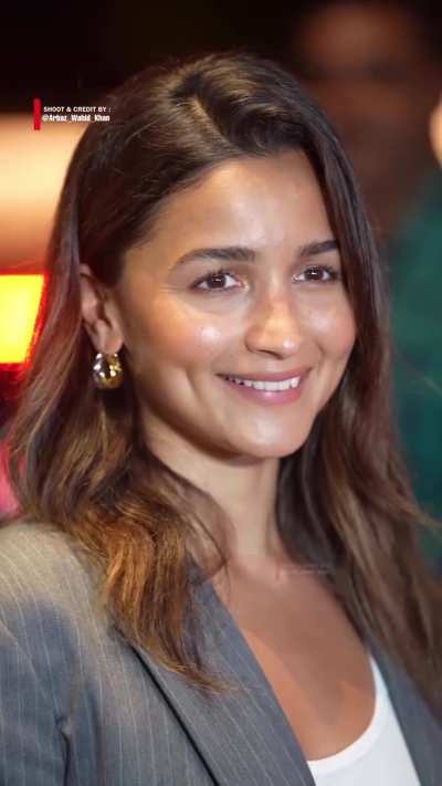 Alia Bhatt Face Card