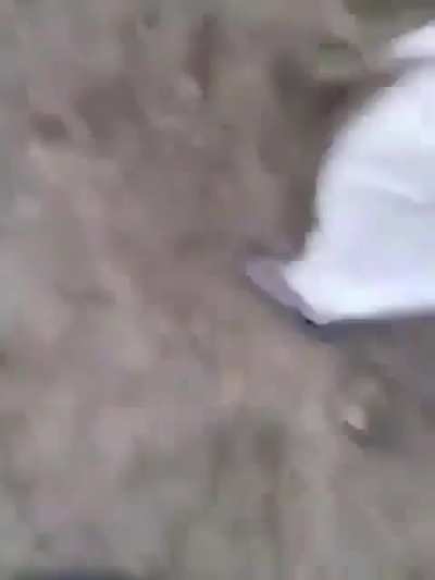 O cara virou um beyblade