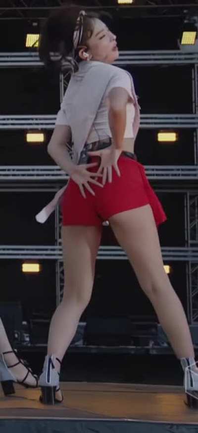 Seulgi x Red Velvet